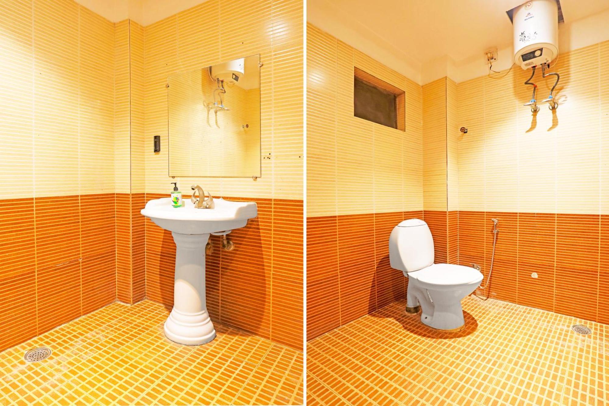 Super Townhouse Cantonment Varanasi Formerly Sarin Inn エクステリア 写真